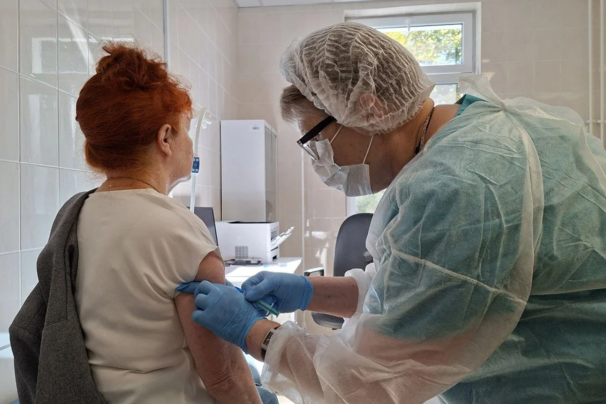 Прививочная кампания в регионе продолжается, план вакцинации выполнен более, чем на сорок процентов