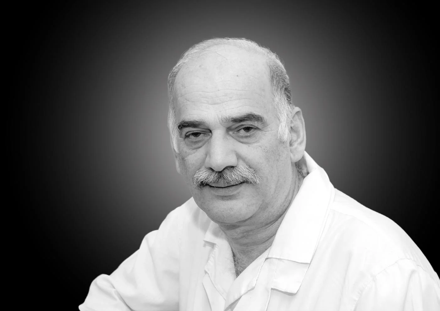 Ушел из жизни врач Тенгиз Ахундов