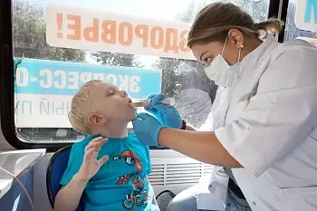 В течение месяца участниками проекта «Путь к здоровью!» в калининградских парках стали почти двести детей В течение месяца участниками проекта «Путь к здоровью!» в калининградских парках стали почти двести детей