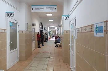 Областной центр специализированных видов медицинской помощи ежегодно принимает более восьмидесяти тысяч пациентов Областной центр специализированных видов медицинской помощи ежегодно принимает более восьмидесяти тысяч пациентов